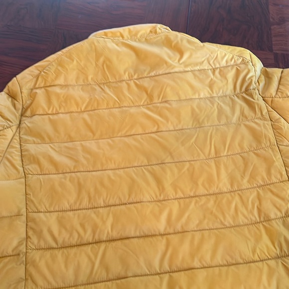 Amazon Essentials NWOT Men's Packable Lightweight Water-Resistant Puffer Jacket - Picture 13 of 16